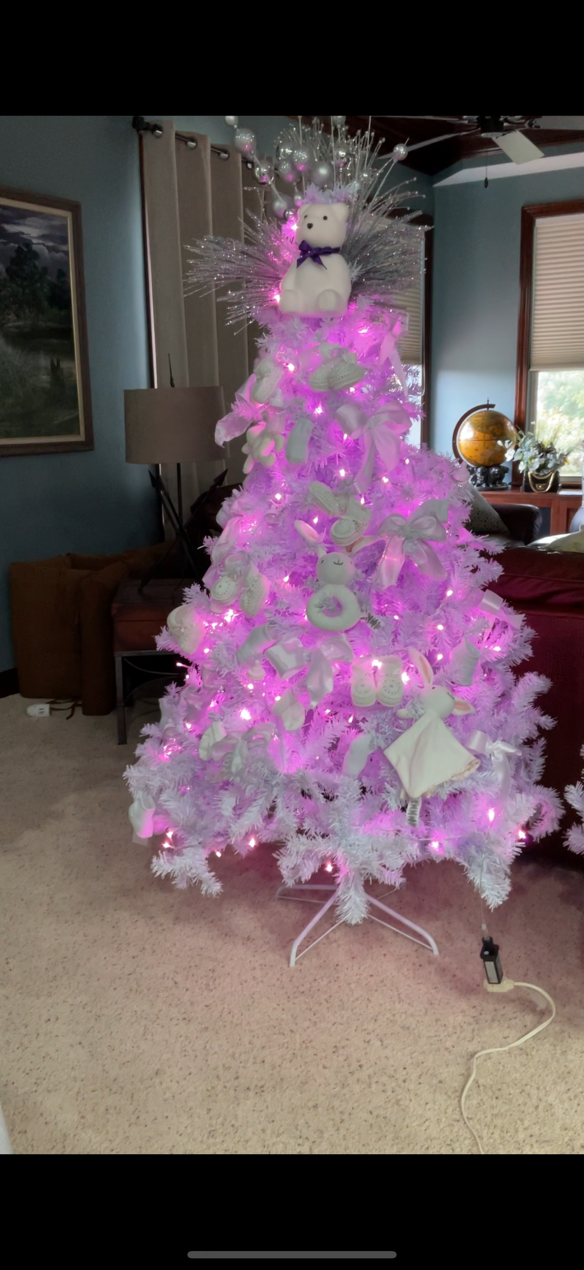 SERVICE  Gender Reveal Tree