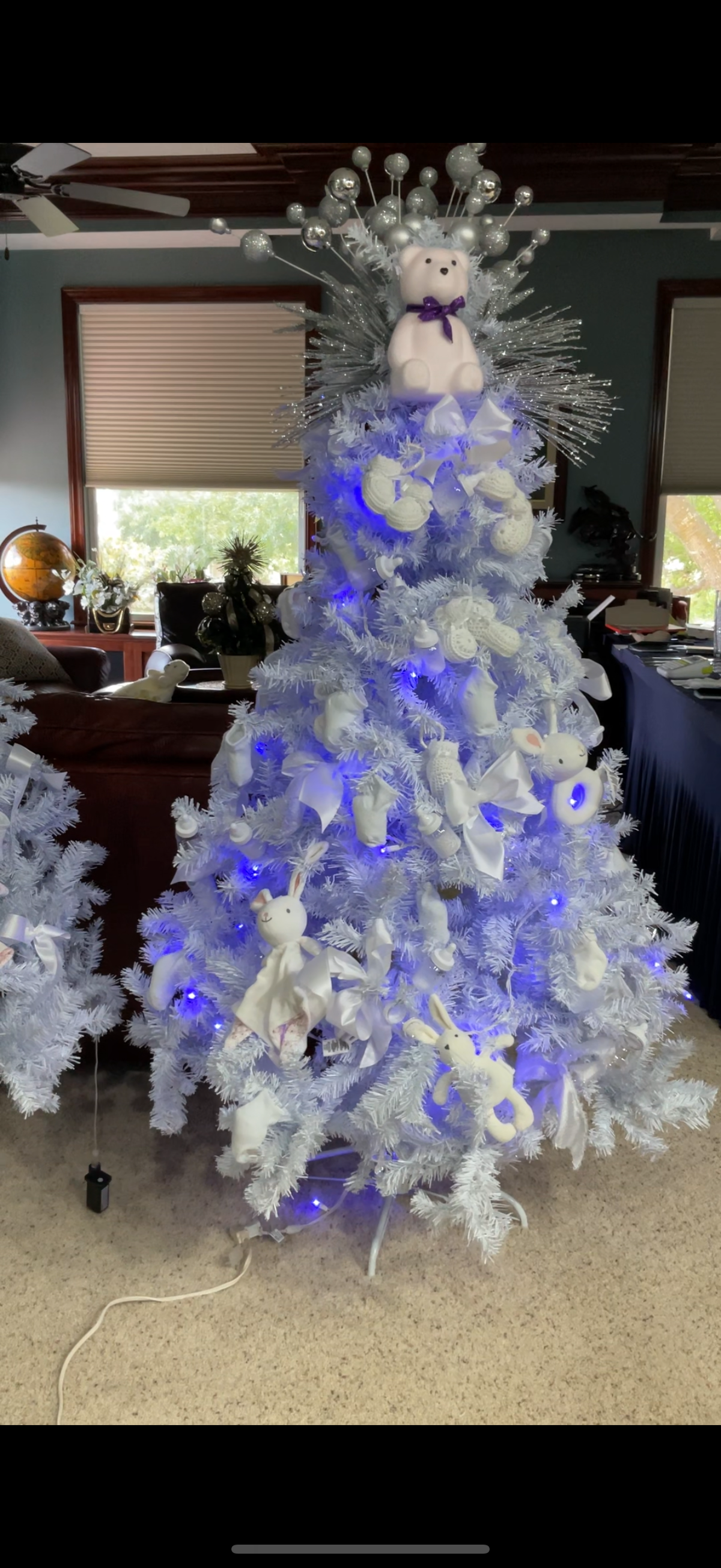 SERVICE  Gender Reveal Tree