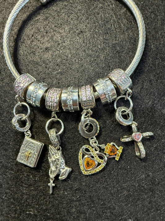 Praying Hands Bracelet